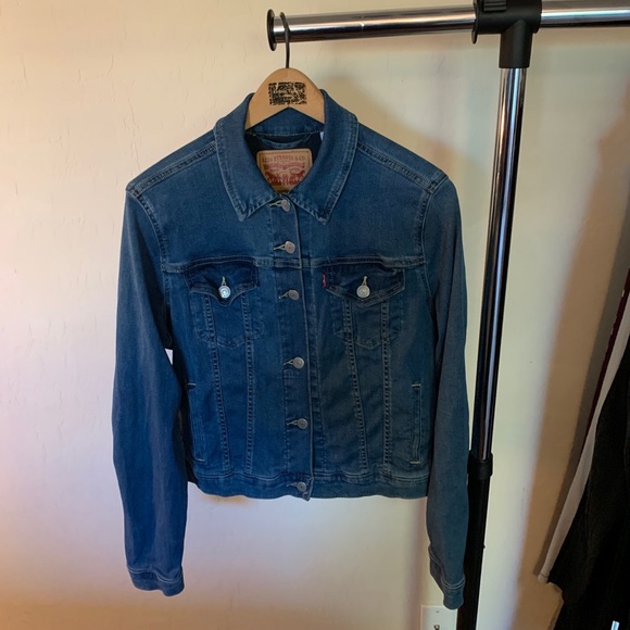 Levi’s women’s denim jacket